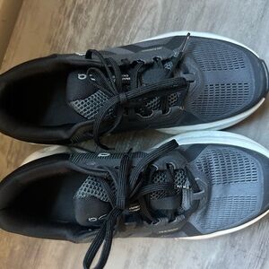 On Running Women’s Black and Gray Athletic Running Shoes size 8W worn 3 times.